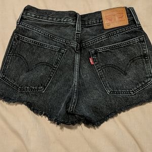 Black Levi's 501 Shorts Size 25